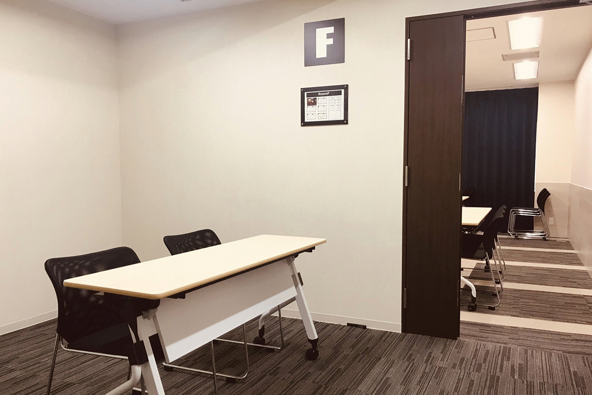RoomF リロの会議室　コンフォート水道橋