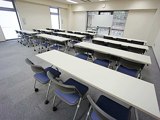 名古屋会議室 ナカトウ丸の内ビル店第1会議室 （1〜30名）